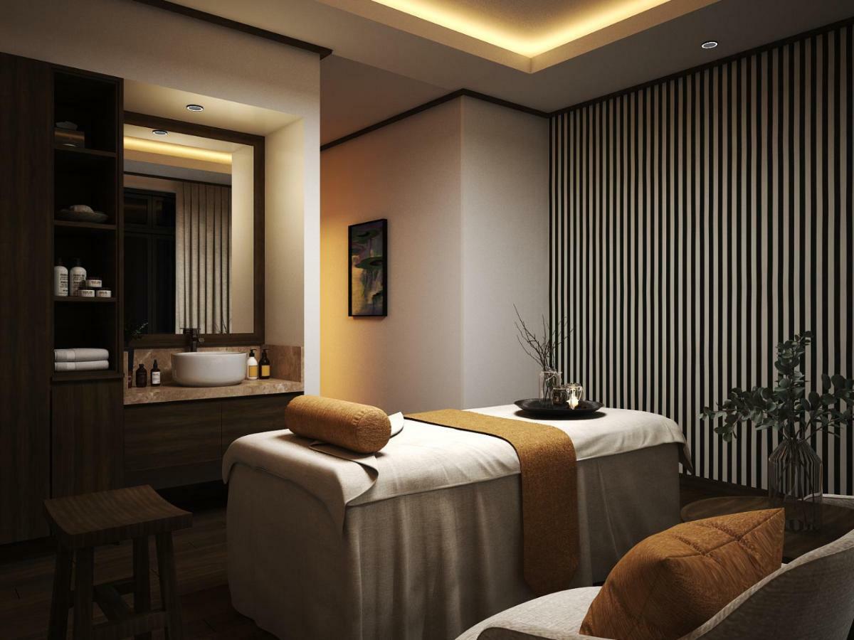 Maximilan Danang Beach Hotel Exteriör bild